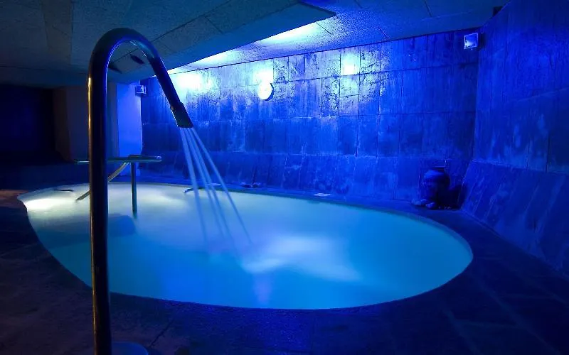 Aisia Islares Spa Hs-1